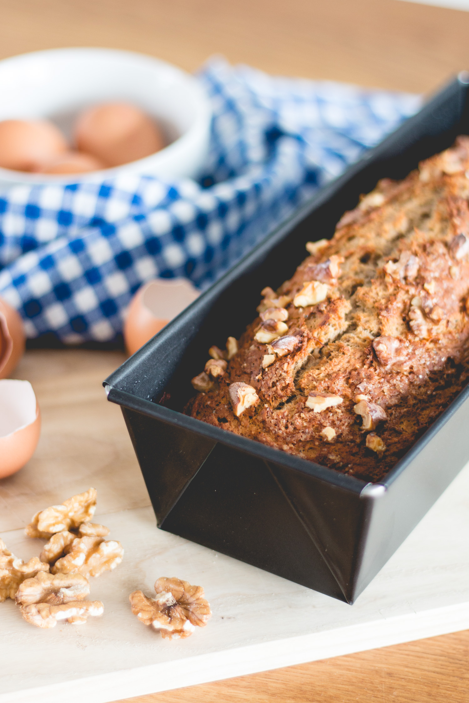 Homemade Banana Bread With Chia Seeds & Walnuts