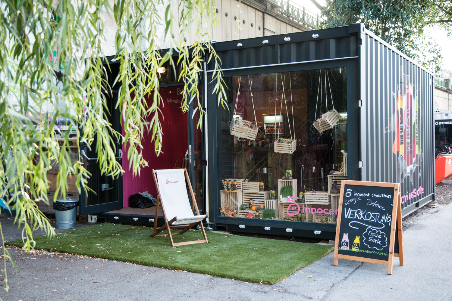 innocent-pop-up-8