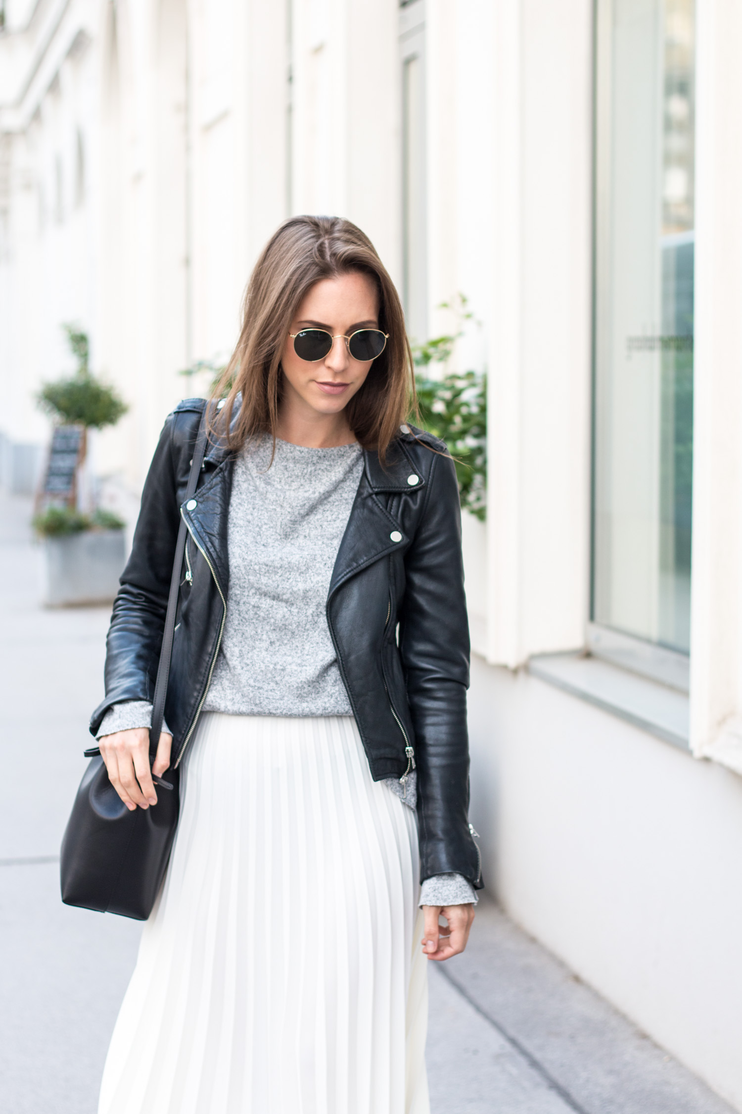 Plissee Skirt & Leather Jacket