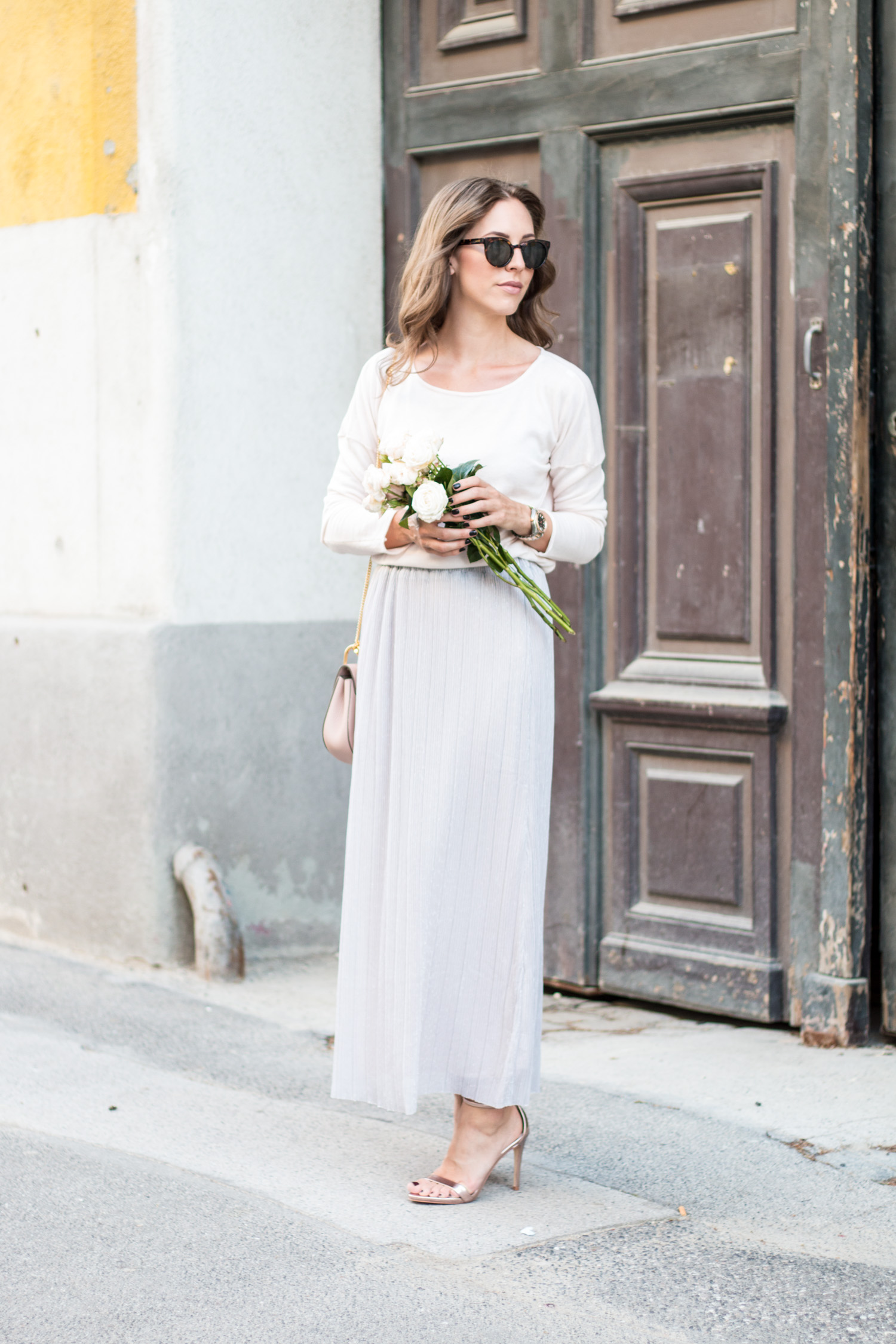 What To Wear As A Wedding Guest