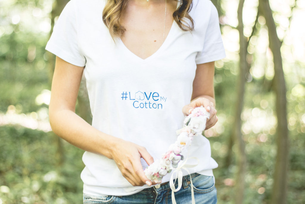 Love My Cotton USA | Simple Shirt, Flower Crown & Denims