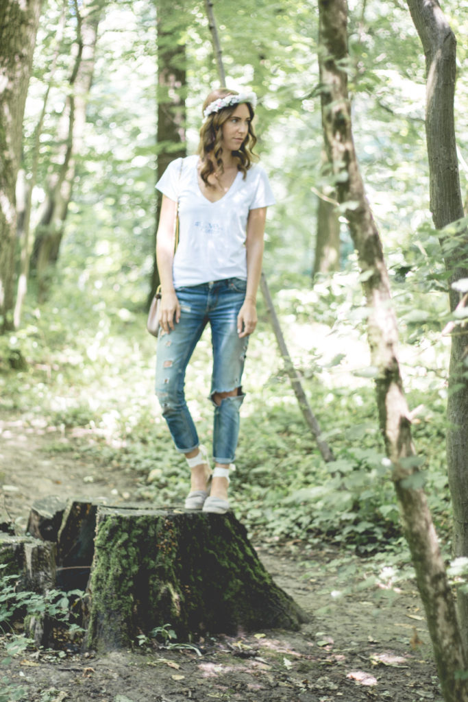 Love My Cotton USA | Simple Shirt, Flower Crown & Denims
