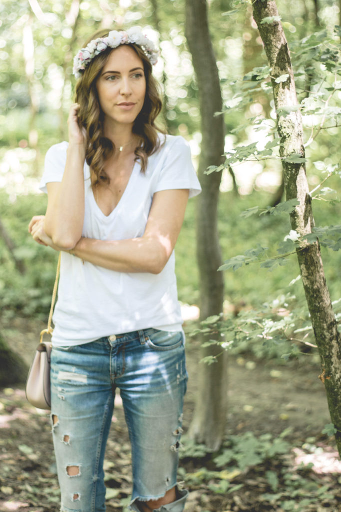 Love My Cotton USA | Simple Shirt, Flower Crown & Denims