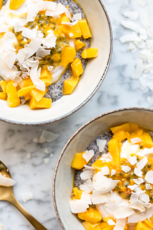 Veganes Frühstück mit Chia Pudding & Mango
